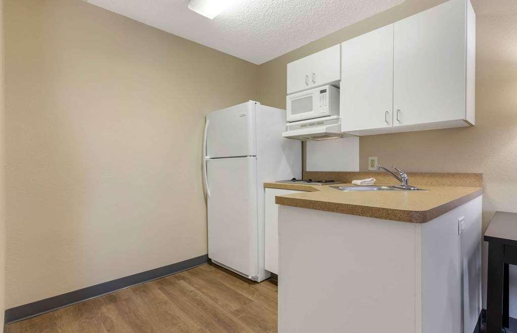 Extended Stay America Suites - Tulsa - Central Номер фото