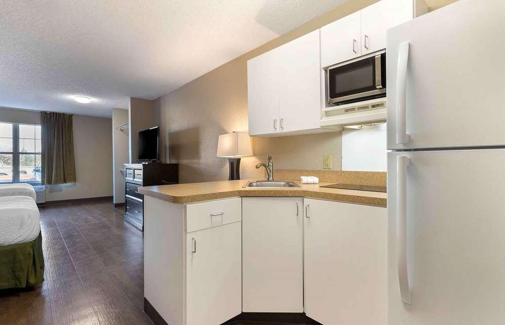 Extended Stay America Suites - Tulsa - Central Номер фото