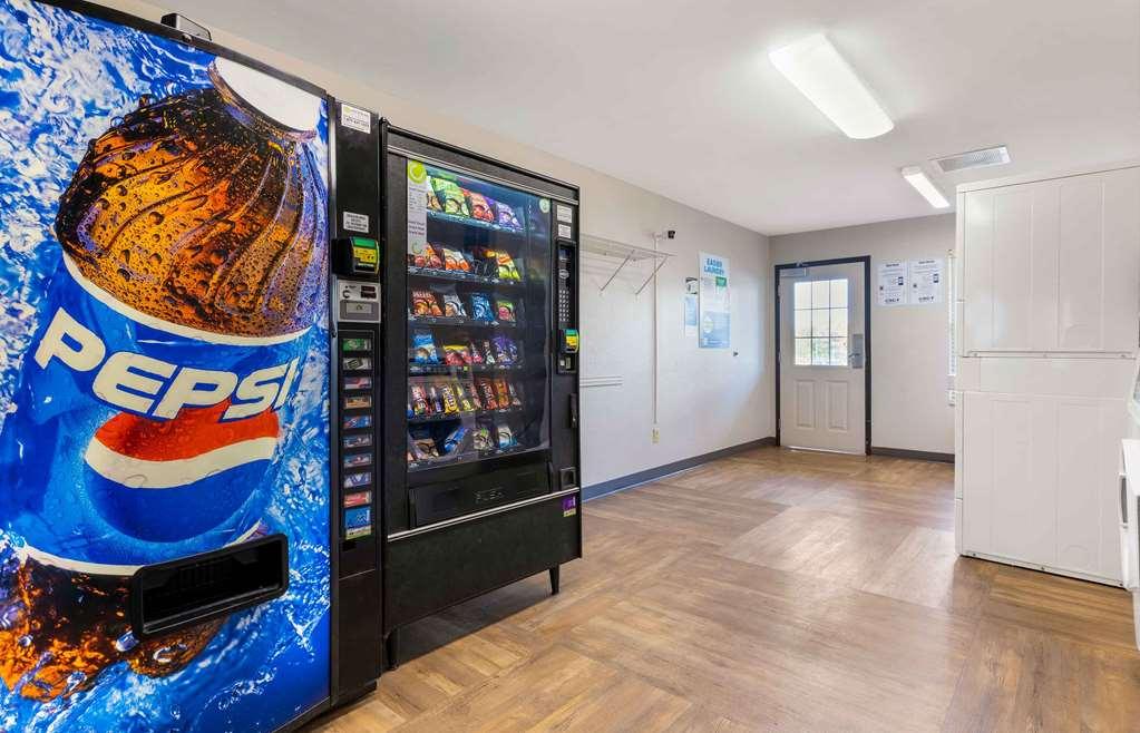 Extended Stay America Suites - Tulsa - Central Зручності фото